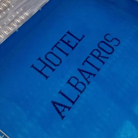 Albatros 3*
