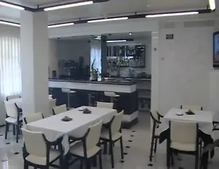 Ξενοδοχείο Albatros 3*