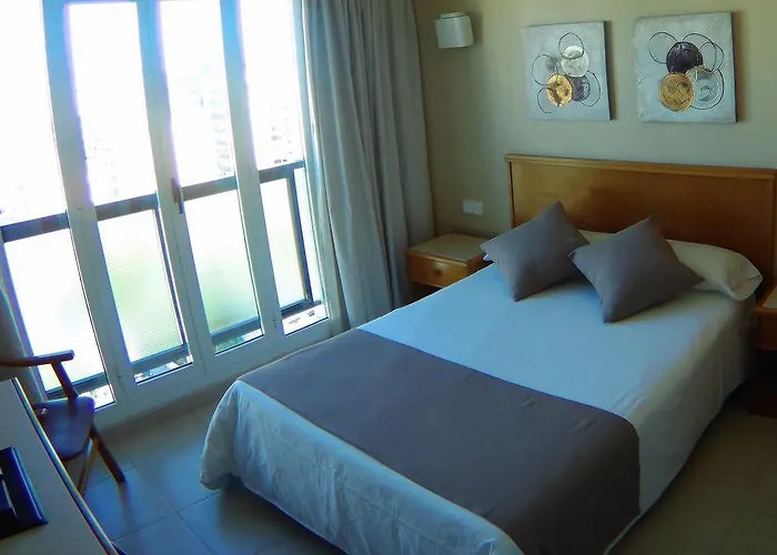 Ξενοδοχείο Albatros 3*