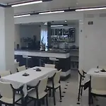 Отель Albatros 3*