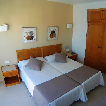 Albatros Hotel 3*