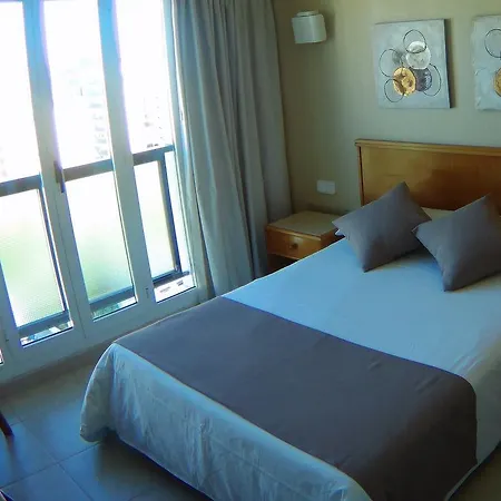 Отель Albatros 3*